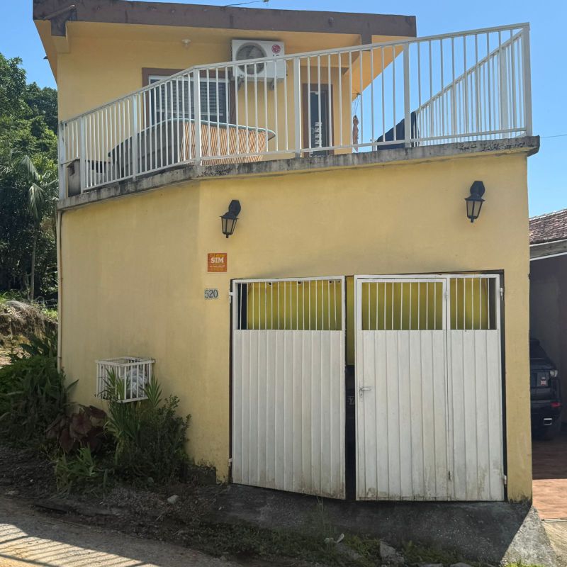 Casa de Esquina com Vista p/ Lagoa, Costa de Macacu | Garopaba - SC