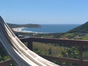 Bela Casa com Vista p/ Mar, Praia do Silveira | Garopaba - SC