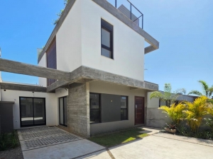 Belas Casas em Condomínio Exclusivo de Alto Padrão, Residencial Villagio Felicitá, Ferraz | Garopaba - SC