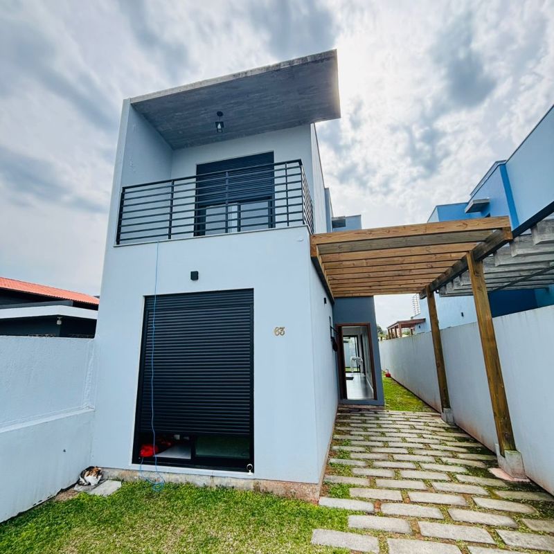 Bela Casa Próxima de Todo Comércio da Região, Campo Duna | Garopaba - SC