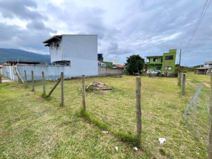 Ótimo Terreno a Poucos Minutos do Centro da Cidade, Encantada | Garopaba - SC