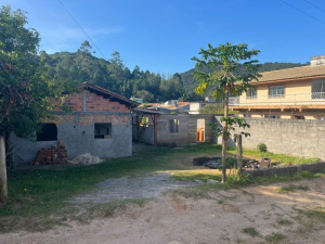 Casa Próxima ao Centro da Cidade, Ambrósio | Garopaba - SC