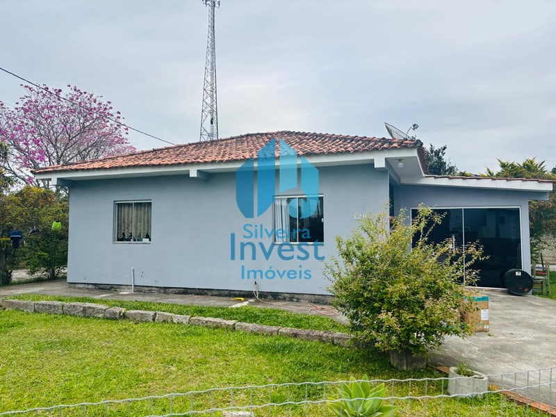 Casa em Amplo Terreno de Esquina, Campo Duna | Garopaba - SC